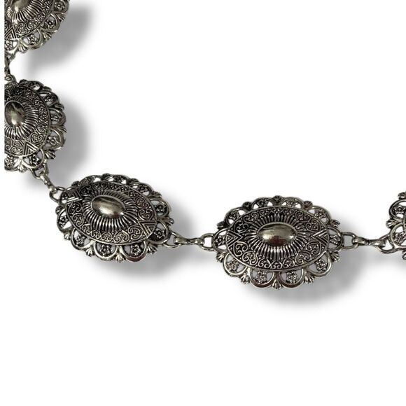 Silver Floral Metal Link Western Concho Belt -NWT